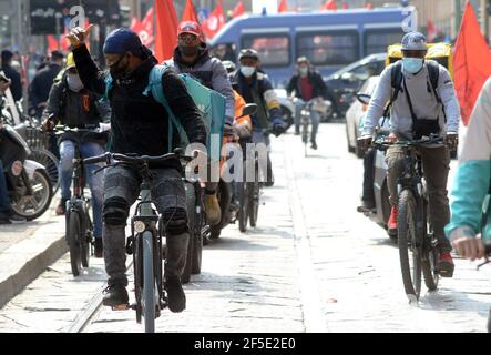 Milan, Italie. 26 mars 2021. Milan, Piazza 24 Maggio, Riders Ciclofattorini garnison Strike usage éditorial seulement crédit: Agence de photo indépendante/Alamy Live News Banque D'Images