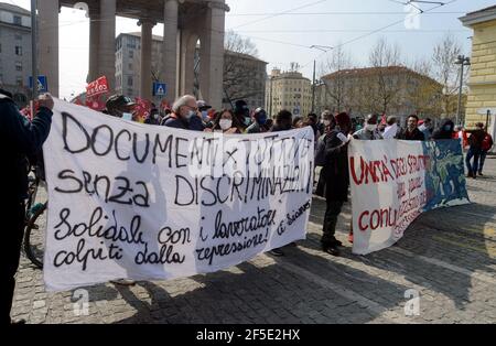 Milan, Italie. 26 mars 2021. Milan, Piazza 24 Maggio, Riders Ciclofattorini garnison Strike usage éditorial seulement crédit: Agence de photo indépendante/Alamy Live News Banque D'Images