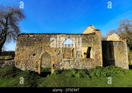 Ruines de l'église Saint-Jacques, fond de Bix. Autrefois central au village médiéval de marque Bix qui déclina dans le 18ème C. Bix Bottom, Henley-on-Thames, Oxfordshire Banque D'Images