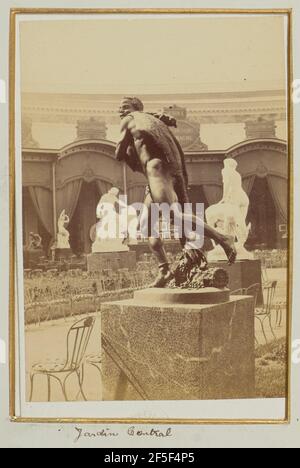 Jardin Central, Groupe de statues (No 28). Léon & Lévy (français, actif 1864 - 1913 ou 1920) Banque D'Images