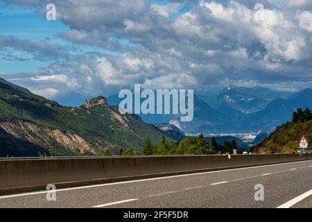 Vue sur le paysage au Paquier près d'Annecy en Haute-Savoie en Auvergne-Rhône-Alpes Banque D'Images