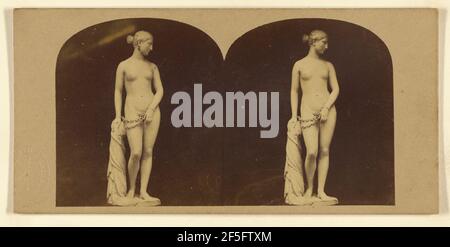 L'esclave grec. Par Hiram Powers.. London Stereoscopic Company (actif 1854 - 1890) Banque D'Images