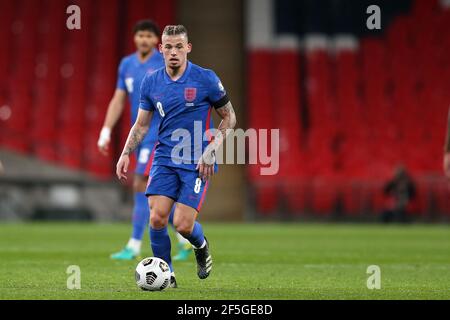 Londres, Royaume-Uni. 25 mars 2021. Kalvin Phillips d'Angleterre en action.qualification de la coupe du monde de la FIFA, groupe I match, Angleterre et Saint-Marin au stade Wembley à Londres le jeudi 25 mars 2021. Cette image ne peut être utilisée qu'à des fins éditoriales. Utilisation éditoriale uniquement, licence requise pour une utilisation commerciale. Aucune utilisation dans les Paris, les jeux ou les publications d'un seul club/ligue/joueur. photo par Andrew Orchard/Andrew Orchard sports Photography/Alamy Live News crédit: Andrew Orchard sports Photography/Alamy Live News Banque D'Images