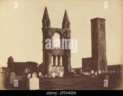 Cathédrale St. Andrews, East Gable et la tour St. Regulus. Hill & Adamson (écossais, actif 1843 - 1848) Banque D'Images