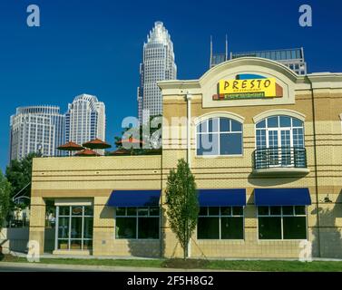 2003 CAFÉS HISTORIQUES RESTAURANTS SOUTH GRAHAM STREET CENTRE-VILLE CHARLOTTE MACKLENBURG COMTÉ CAROLINE DU NORD ÉTATS-UNIS Banque D'Images