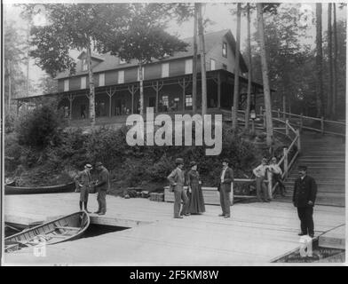 Hôtel du Lac Raquette dans les Adirondacks, N.Y. Banque D'Images