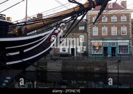 HMS Trincomalee, le plus ancien navire de guerre de Grande-Bretagne encore à flot, dans le Hartlepool Maritime Experience / Musée national de la Marine royale (quai historique) Banque D'Images