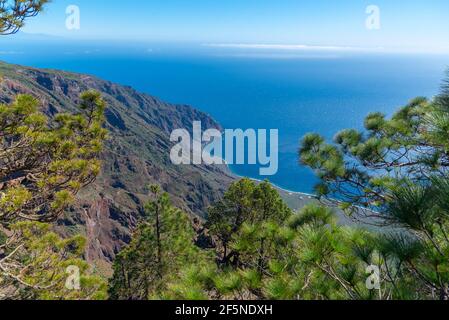 Vue aérienne des plages de l'île El Hierro depuis Mirador de las Playas, îles Canaries, Espagne. Banque D'Images