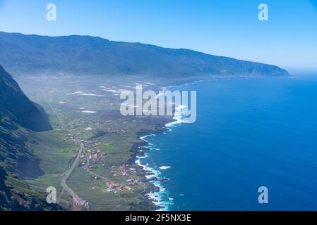 Vallée d'El Golfo vue de Mirador de la Pena, El Hierro, îles Canaries, Espagne. Banque D'Images