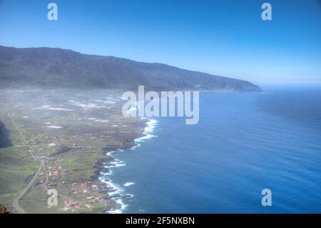 Vallée d'El Golfo vue de Mirador de la Pena, El Hierro, îles Canaries, Espagne. Banque D'Images