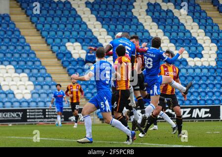 Colchester, Royaume-Uni. 27 mars 2021. Colchesters Frank Nouble a obtenu le score 1-1 lors du match Sky Bet League 2 entre Colchester United et Bradford City au Weston Homes Community Stadium, à Colchester, le samedi 27 mars 2021. (Credit: Ben Pooley | MI News) Credit: MI News & Sport /Alay Live News Banque D'Images