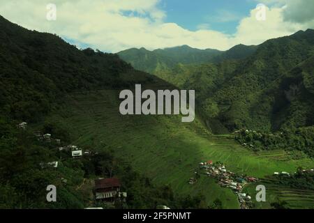 Paysage étonnant de la terrasse montagneuse dans le nord de Luzon Banque D'Images