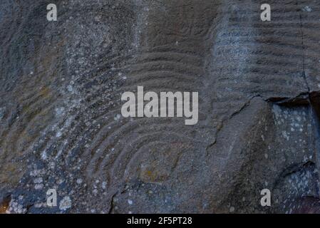 Gravures en pierre réalisées par des autochtones au parc culturel de la Zarza, la Palma, îles Canaries, Espagne. Banque D'Images