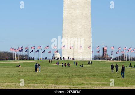 Le Washington Monument situé sur le National Mall à Washington DC Banque D'Images