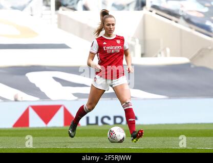 Londres, Royaume-Uni. 27 mars 2021. EDGWARE, ANGLETERRE - MARS 27:Lia Warti d'Arsenal pendant FA Women's Spur League betweenTottenham Hotspur et Arsenal Women au Tottenham Hotspur Stadium, Londres, Royaume-Uni le 27 mars 2021 Credit: Action Foto Sport/Alay Live News Banque D'Images