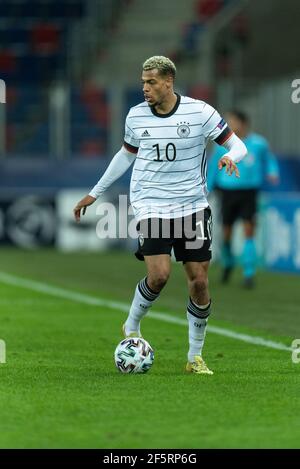 Szekesfehervar, Hongrie. 27 mars 2021. Lukas Nmecha (10) d'Allemagne vu lors du match de l'UEFA EURO U-21 entre l'Allemagne et les pays-Bas à Sostoï Stadion à Szekesfehervar. (Crédit photo : Gonzales photo/Alamy Live News Banque D'Images