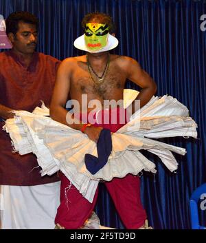 khatakali danse et préparation Banque D'Images