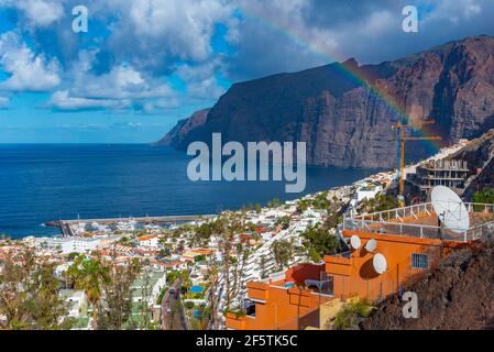 Vue aérienne de Los Gigantes à Tenerife, îles Canaries, Espagne. Banque D'Images