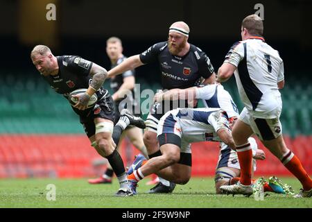 Cardiff, Royaume-Uni. 28 mars 2021. Ross Moriarty des Dragons fait une pause. Guinness Pro14 Rugby, Dragons v Edinburgh Rugby au stade de la Principauté à Cardiff le dimanche 28 mars 2021. photo par Andrew Orchard/Andrew Orchard sports Photography/Alay Live News crédit: Andrew Orchard sports Photography/Alay Live News Banque D'Images