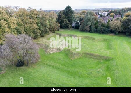 Travaux de terrassement pour jardins formels, château d'Ashby de la Zouch, Leicestershire, Angleterre, Royaume-Uni Banque D'Images