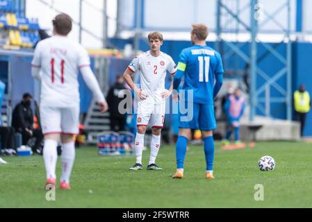 Gyor, Hongrie. 28 mars 2021. Mads Roerslev (2) du Danemark vu lors du match de l'UEFA EURO U-21 entre l'Islande et le Danemark à Gyirmoti Stadion à Gyor. (Crédit photo : Gonzales photo/Alamy Live News Banque D'Images