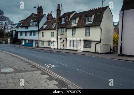 Rangée de vieilles cottages dans Northampton Street Cambridge Angleterre Banque D'Images