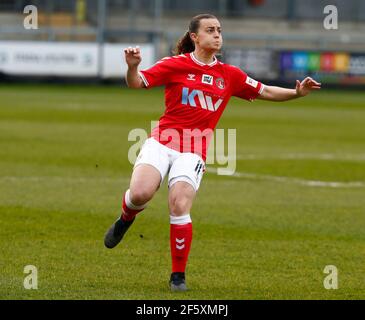 Dartford, Royaume-Uni. 28 mars 2021. DARTFORD, ANGLETERRE - JMARCH28: Ella Powell de Charlton Athletic Women lors du match de championnat féminin FA entre Lionesses de Londres City et Charlton Athletic Women au stade de Princes Park le 28 mars 2021 à Dartford, Angleterre crédit: Action Foto Sport/Alay Live News Banque D'Images