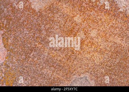 Ancienne texture métallique rouillée, arrière-plan de corrosion orange ou marron sale. Banque D'Images