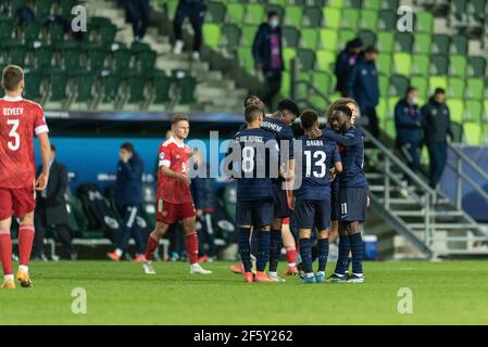 Szombathely, Hongrie. 28 mars 2021. Les joueurs de France célèbrent la victoire après le match de l'UEFA EURO U-21 entre la Russie et la France au stade Haladas à Szombathely. (Crédit photo : Gonzales photo/Alamy Live News Banque D'Images