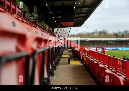 Crawley, Royaume-Uni. 1er décembre 2019. Places vides pendant le match Barclays FA Womens Super League entre Brighton et Hove Albion et Everton au People's Pension Stadium de Crawley. Crédit: SPP Sport presse photo. /Alamy Live News Banque D'Images