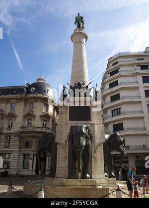 La Fontaine des éléphants, Chambéry, France Banque D'Images