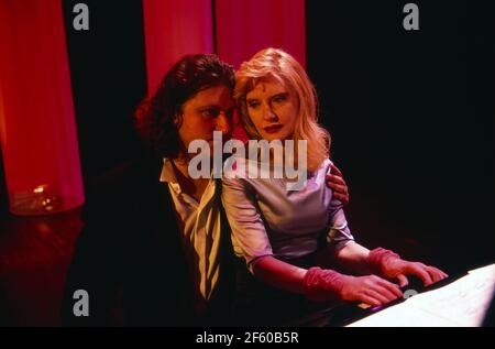 Pianiste Friedrich Höricke mit Ehefrau Shere Hite BEI einem Klavierkonzert à Köln, Allemagne 1999. Banque D'Images