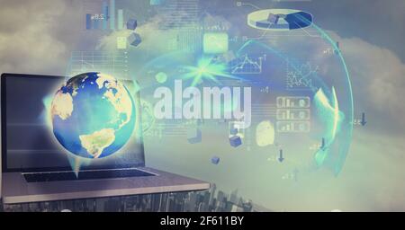 Composition du traitement des données financières dans le monde entier et ordinateur portable avec paysage urbain en arrière-plan Banque D'Images