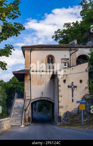 Eglise de Santa Maria Annunziata, Scanno, province de l'Aquila, région des Abruzzes, Italie Banque D'Images