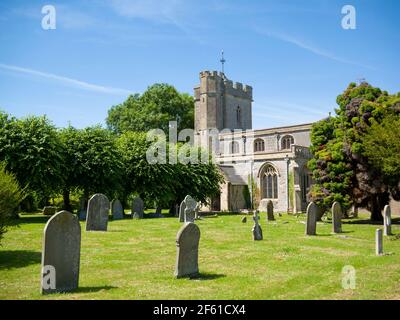 L'église Sainte Marie dans le village de Meare près de Glastonbury, Somerset, Angleterre. Banque D'Images