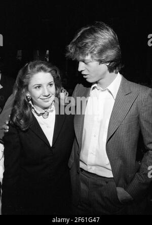 Melissa Gilbert et Jimmy McNichol 11 décembre 1981 crédit : Ralph Dominguez/MediaPunch Banque D'Images