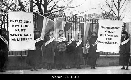 Silent Sentinels, Suffragettes américaines, 1917 Banque D'Images