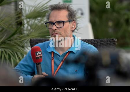 VILLENEUVE jacques (CAN) présentateur de tv commentateur canal+ portrait d'ambiance pendant le Championnat du monde de Formule 1 2017, Grand Prix de Russie du 27 au 30 avril à Sotchi, Russie - photo Eric Vargiolu / DPPI Banque D'Images