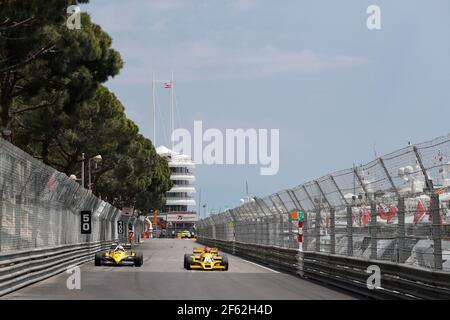 JABOUILLE Jean Pierre F1 RS01 / PROST Alain (fra) Renault F1 RE40 action lors du Championnat du monde de Formule 1 2017, Grand Prix de Monaco du 24 au 28 mai à Monaco - photo Frédéric le Floc'h / DPPI Banque D'Images