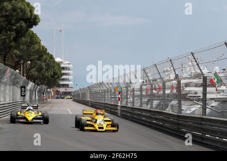 JABOUILLE Jean Pierre F1 RS01 / PROST Alain (fra) Renault F1 RE40 action lors du Championnat du monde de Formule 1 2017, Grand Prix de Monaco du 24 au 28 mai à Monaco - photo Frédéric le Floc'h / DPPI Banque D'Images