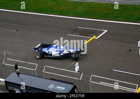 Accident accident GIOVINAZZI Antonio (ita) Sauber F1 C36 action pendant le championnat du monde de Formule 1 FIA 2017, Grand Prix de Chine, à Shanghai du 7 au 9 avril - photo DPPI Banque D'Images