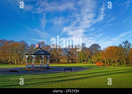 Royaume-Uni, Yorkshire du Sud, Barnsley, kiosque à musique Locke Park