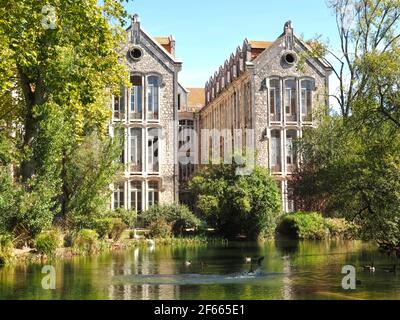 La beauté du Portugal - pavillons parc de la ville parque D. Carlos à Caldas da Rainha Banque D'Images