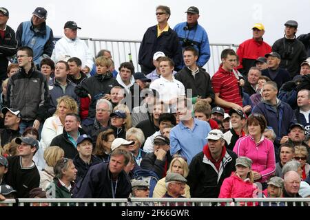 Open Golf Competition à Turnberry Ayrshire , Écosse, Royaume-Uni .2009. Spectateurs qui regardent l'action Banque D'Images