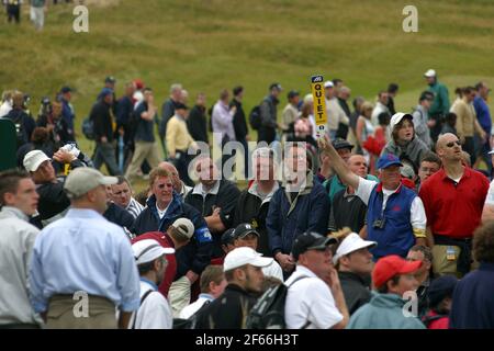 Senior Golf Royal Troon 2008, Ayrshire, Écosse, Royaume-Uni. Foule sur le parcours Banque D'Images