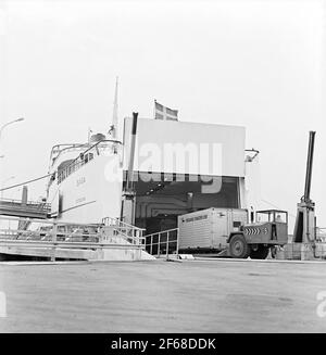 Saga 'manutention de conteneurs de Göteborg dans le port de Göteborg. Banque D'Images