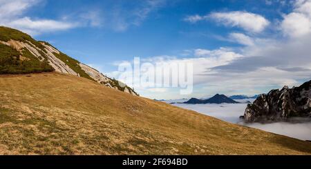 Panorama sur la montagne montagnes de Ruchenkoepfe en Bavière, Allemagne, automne Banque D'Images