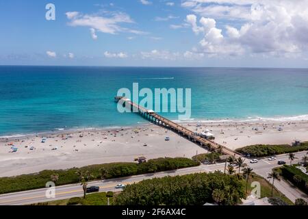 Juno Beach Fishing Pier Floride photo aérienne des États-Unis Banque D'Images