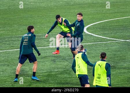 Bastoni, immobile et l'équipe de football de l'Italie pendant l'entraînement avant le match de qualification de la coupe du monde 2022 Lituanie - Italie, Qatar Banque D'Images