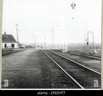 Transition ferroviaire au nord de Rögle sur la ligne entre vegeholm et cataracte. Banque D'Images